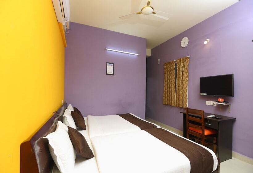 Fotos del hotel Oyo 12831 Its South East Residency:  23