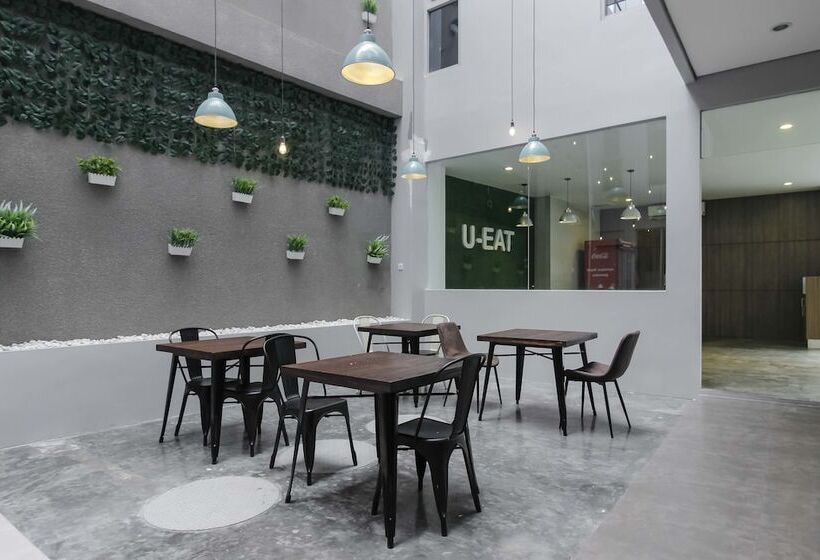 Fotos del hotel Reddoorz Plus Near Tebet:  6