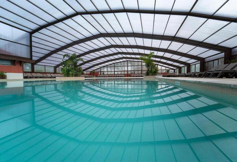 Fotos del hotel Ohai Nazaré Outdoor Resort:  24