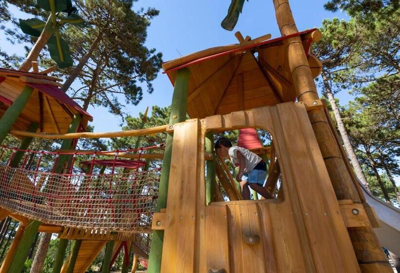 Fotos del hotel Ohai Nazaré Outdoor Resort:  7