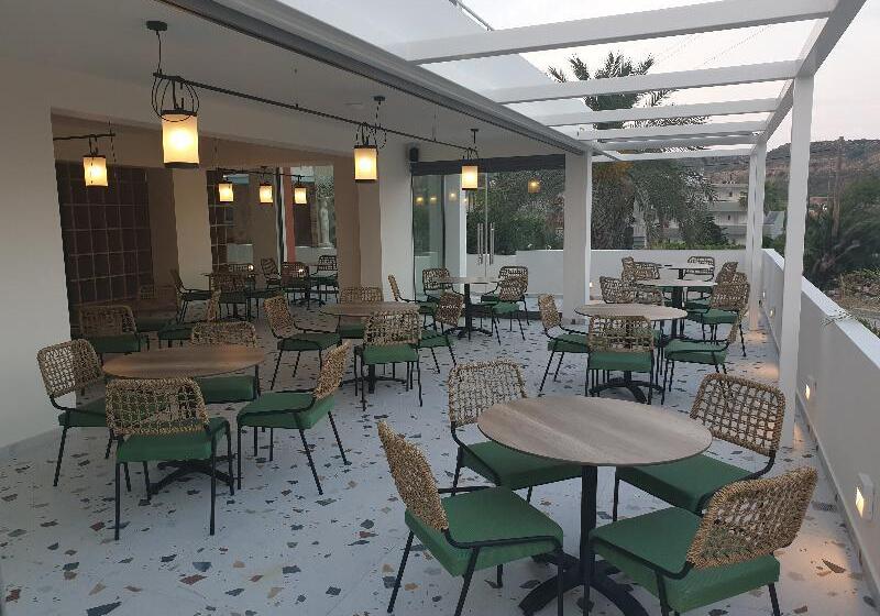 Fotos del hotel Mazoren Art:  4