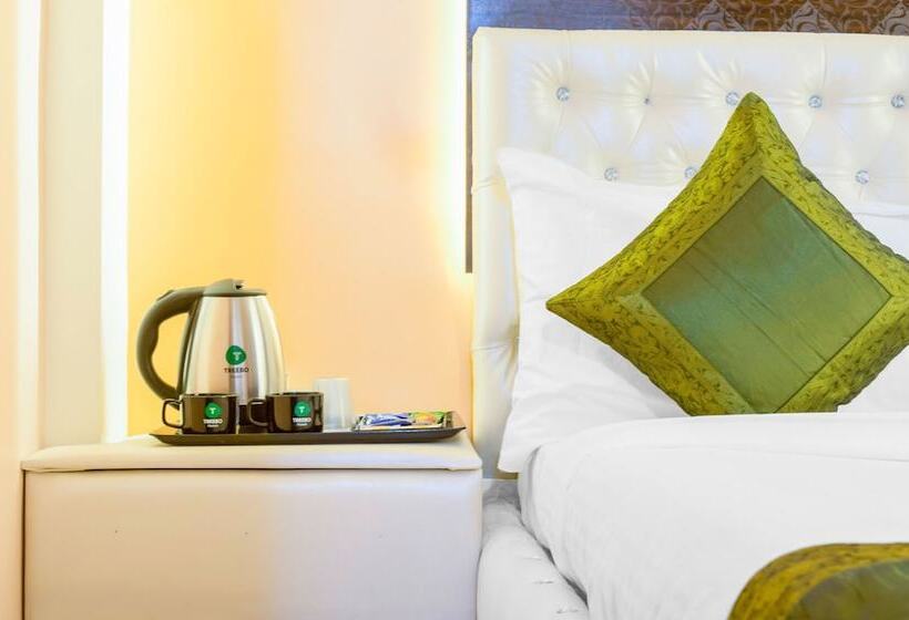 Fotos del hotel Treebo Trend Naunidh Suites Kharadi:  7