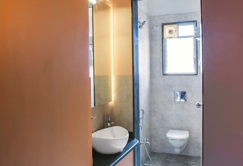 Fotos del hotel Treebo Trend Naunidh Suites Kharadi:  9