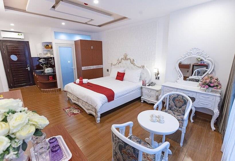 Fotos del hotel Reddoorz Plus @ Cach Mang Thang 8 Street:  11