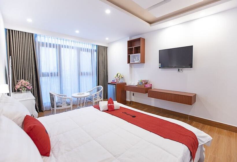 Fotos del hotel Reddoorz Plus @ Cach Mang Thang 8 Street:  17