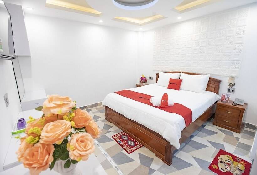 Fotos del hotel Reddoorz Plus @ Cach Mang Thang 8 Street:  18