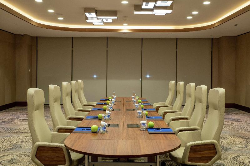 Fotos del hotel Hilton Tashkent City:  24