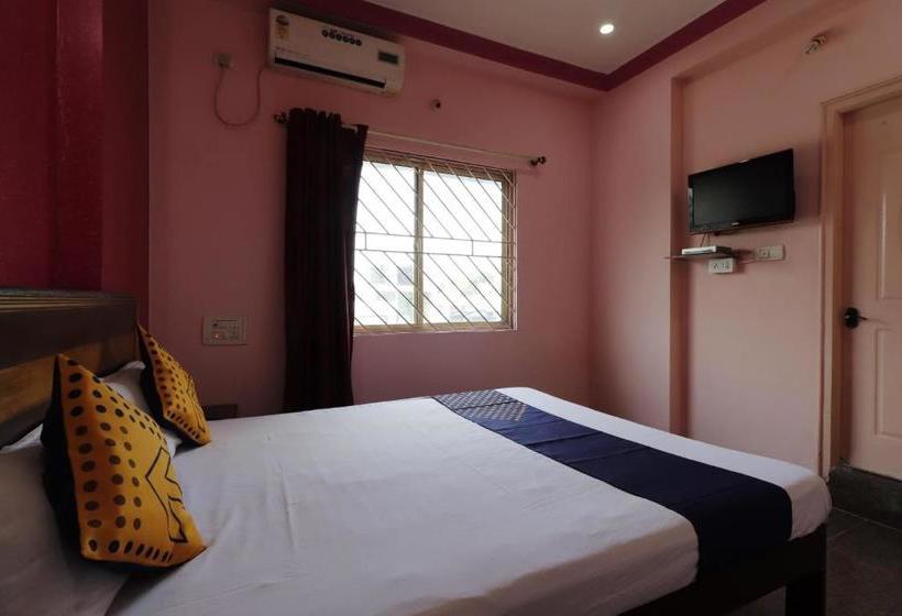 Fotos del hotel Spot On 62188 Sahara Residency:  13