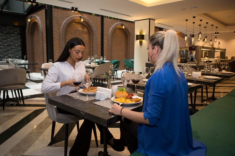 Fotos del hotel Emens:  18