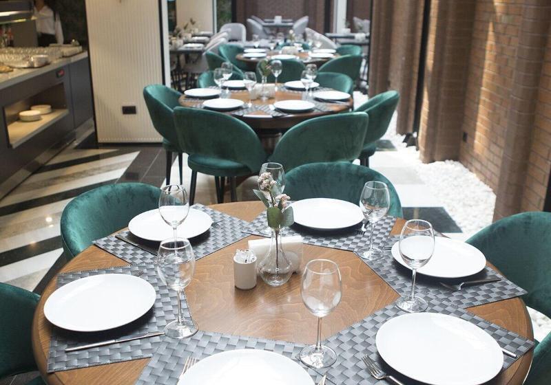 Fotos del hotel Emens:  16