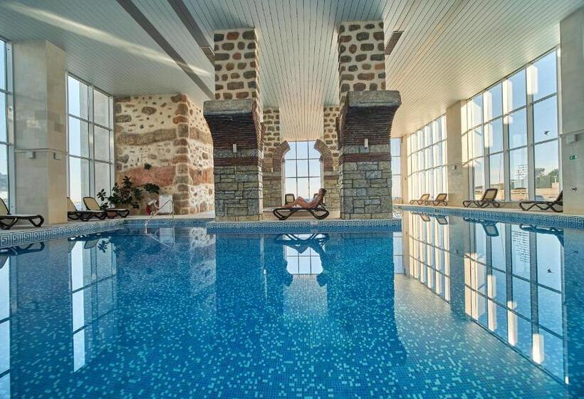 Fotos del hotel Bilyana Beach Hotel - Free Beach Access:  11