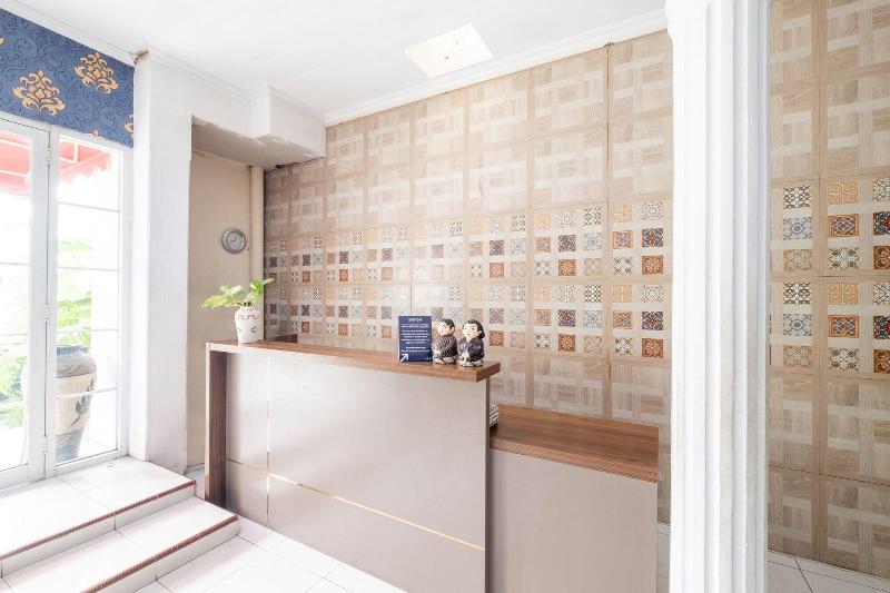 Fotos del hotel Spot On 2419 Rumah Nugraha Hotel Syariah:  3