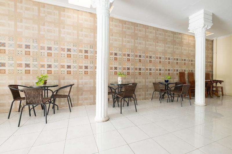 Fotos del hotel Spot On 2419 Rumah Nugraha Hotel Syariah:  7