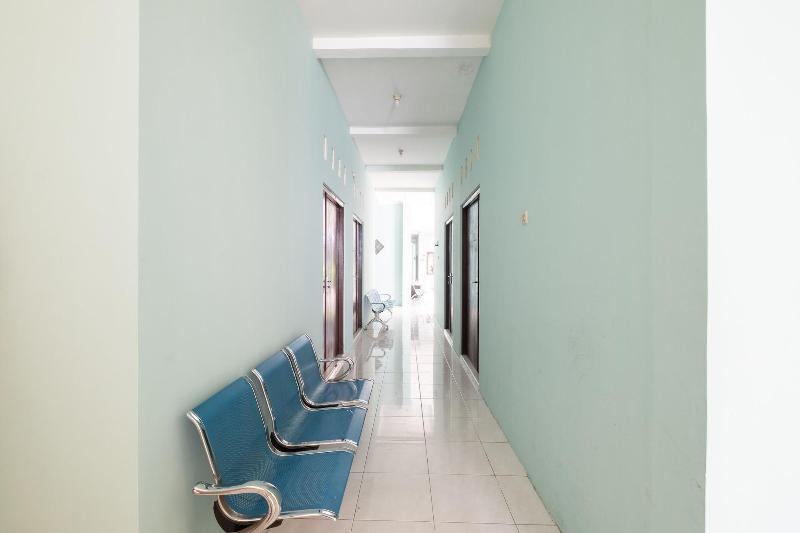 Fotos del hotel Spot On 2419 Rumah Nugraha Hotel Syariah:  8