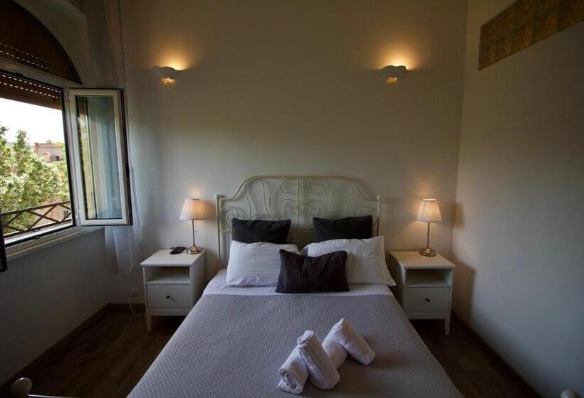 Conversano Al Vaticano