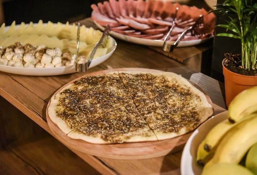 Fotos del hotel Luxir:  11