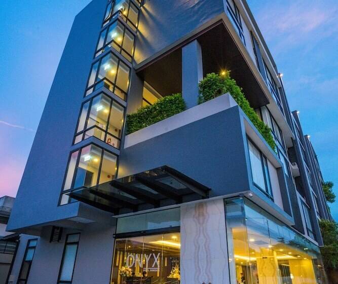 Onix  Bangkok