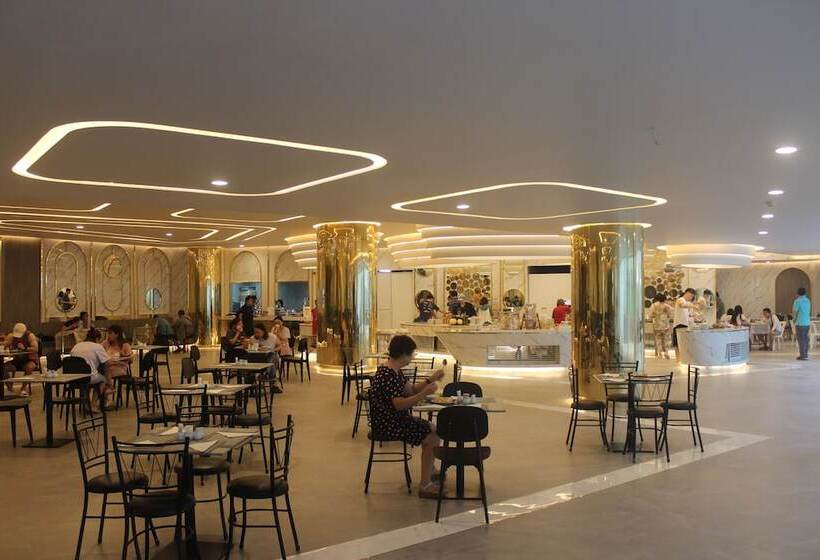 Fotos del hotel Wyndham La Vita Phuket:  3