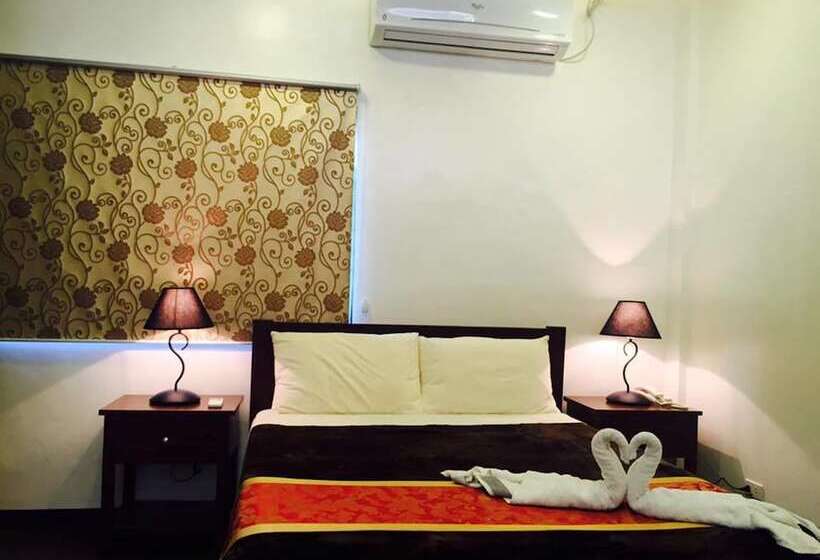 Fotos del hotel Jo Carter's Hotel & Suites:  18