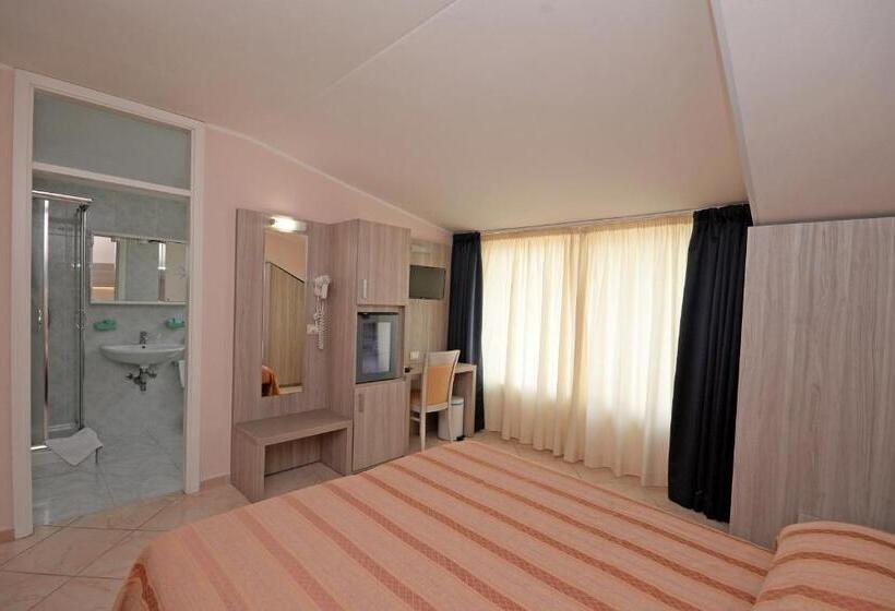 Fotos del hotel Concorde:  25