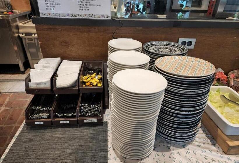 Fotos del hotel Staz  Premier Dongtan:  15