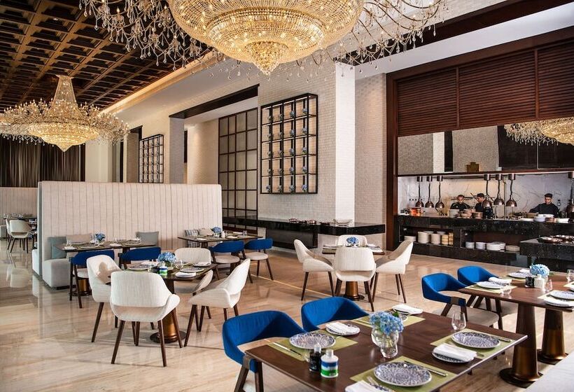 Fotos del hotel Al Jaddaf Rotana Suite:  11