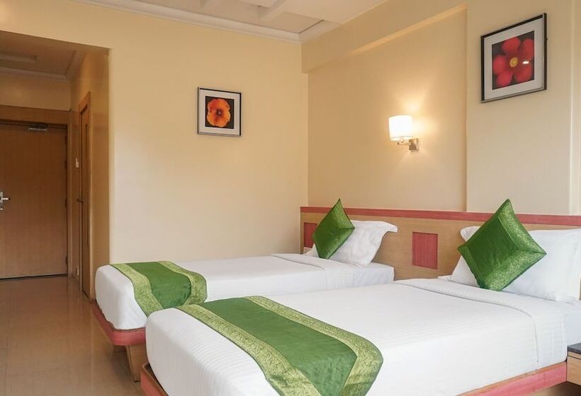 Fotos del hotel Treebo Trend Brahma Regency:  5
