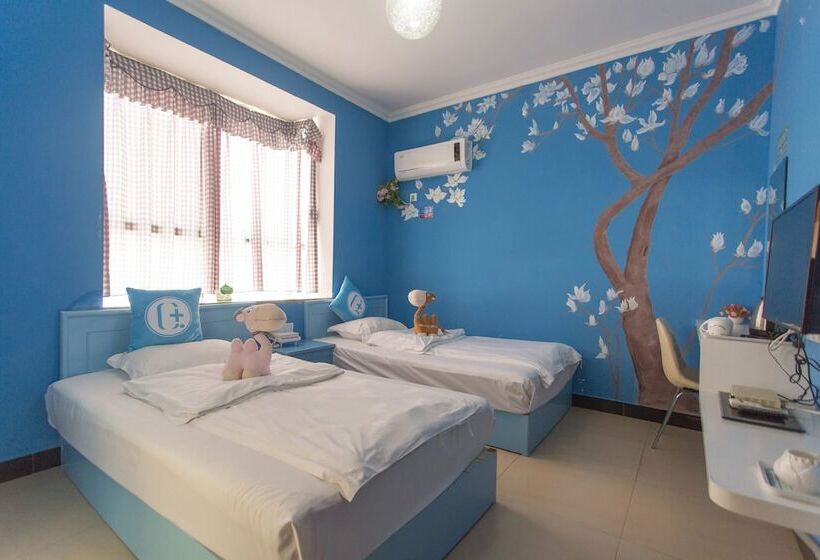 Fotos del hotel Zhangjiajie Meet Themed Inn:  13