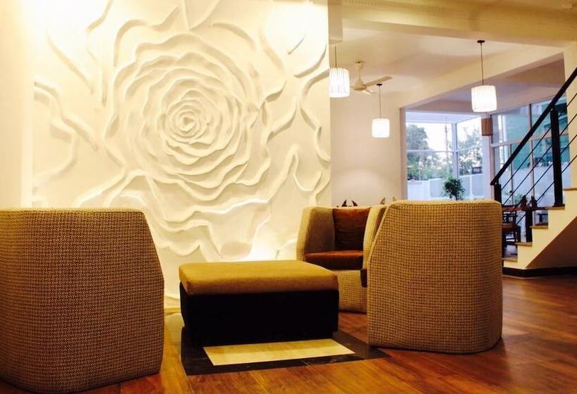 Fotos del hotel 8plusmotels:  23