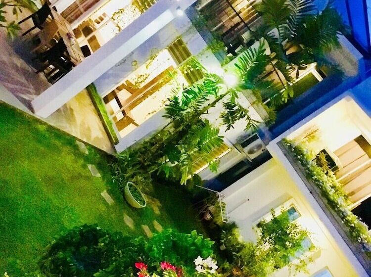 Fotos del hotel 8plusmotels:  3