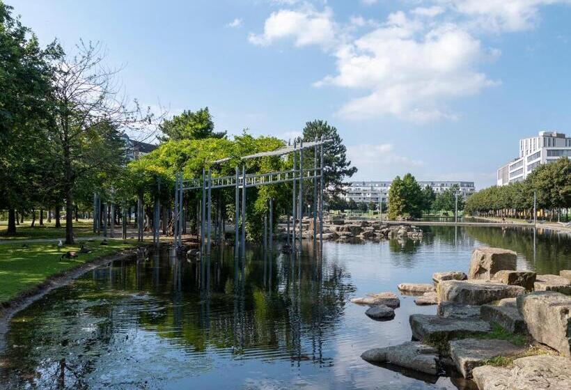 Fotos del hotel Holiday Inn Express Düsseldorf  Hauptbahnhof, An Ihg:  4