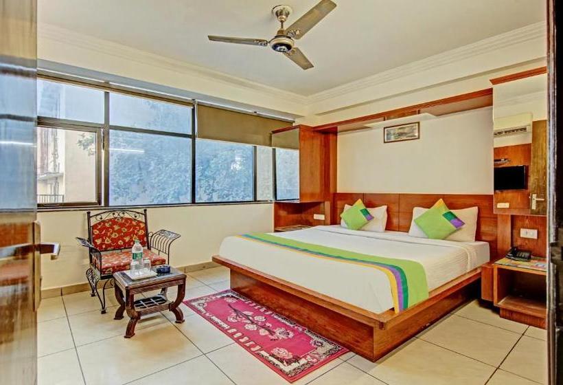 Treebo Trend  Le Grand Pahar Ganj