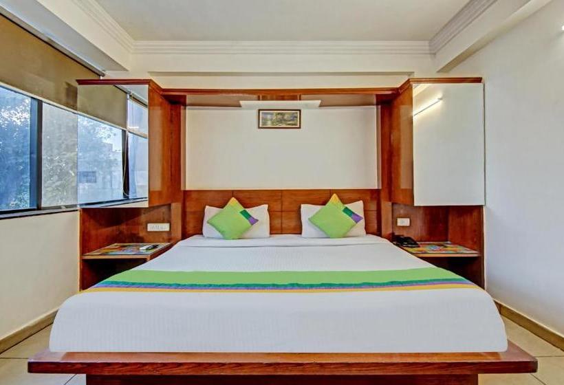 Fotos del hotel Treebo Trend  Le Grand Pahar Ganj:  8