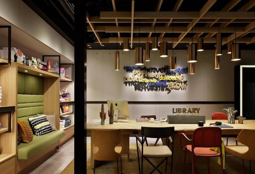 Fotos del hotel Moxy Kyoto Nijo:  13