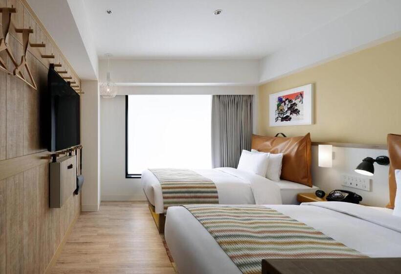 Fotos del hotel Moxy Kyoto Nijo:  7