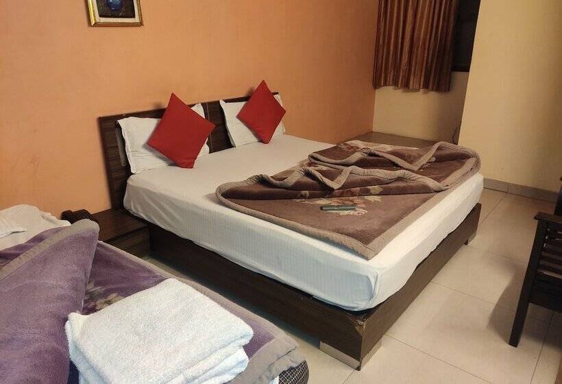 Fotos del hotel Trio Tourist:  3