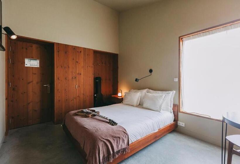 Fotos del hotel Mouco   Stay, Listen & Play:  2