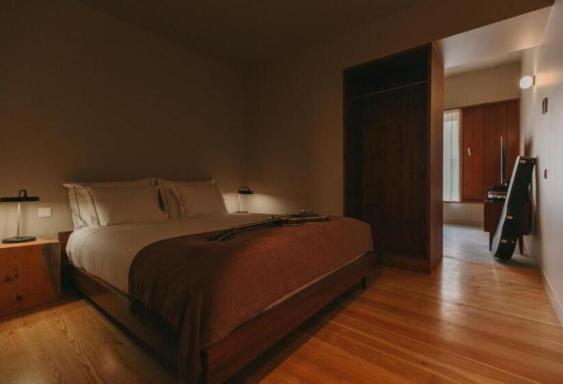 Fotos del hotel Mouco   Stay, Listen & Play:  5