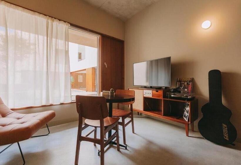 Fotos del hotel Mouco   Stay, Listen & Play:  8