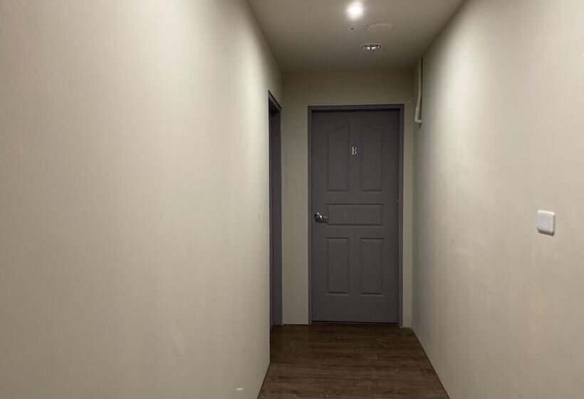 Fotos del hotel Saint Hostel:  22