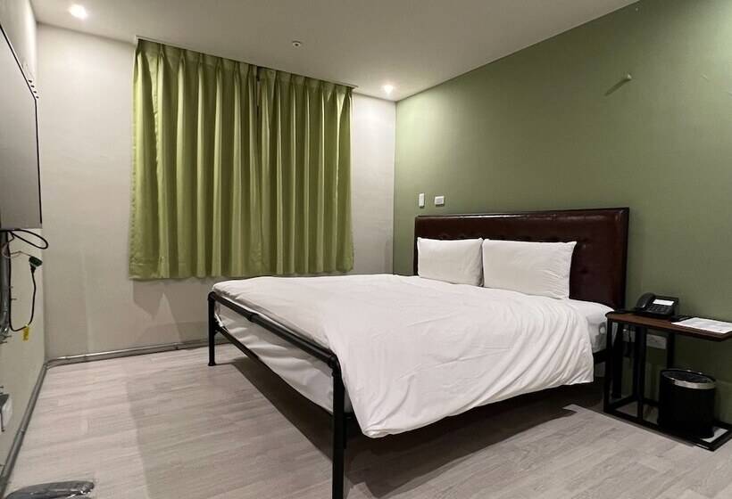 Fotos del hotel Saint Hostel:  7