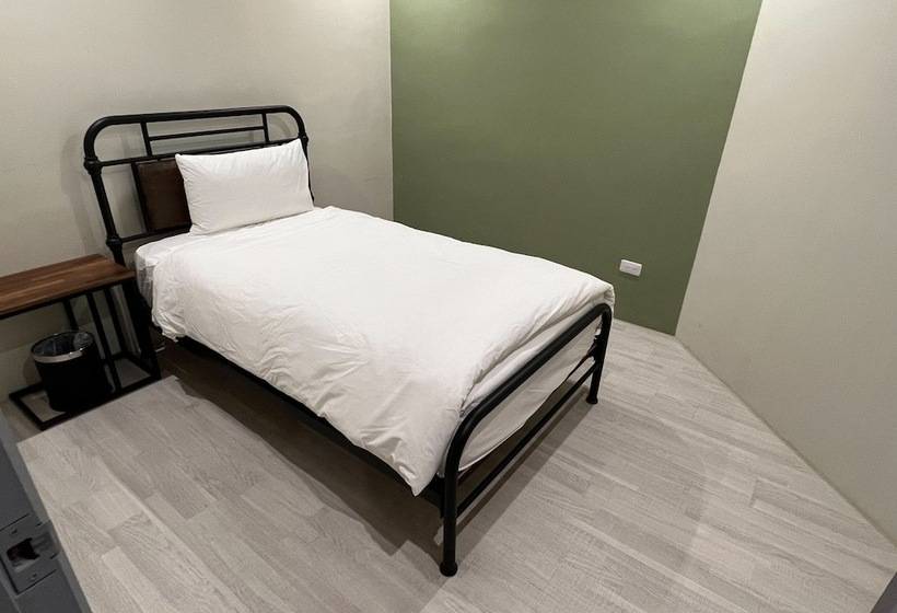 Fotos del hotel Saint Hostel:  6