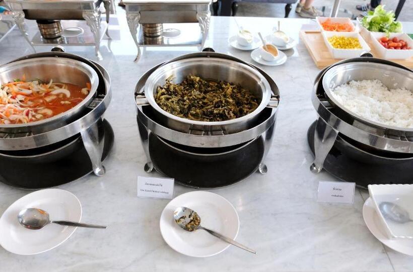 Fotos del hotel Cheewin Palace:  24