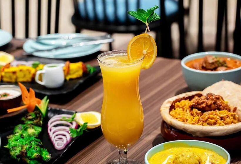 Fotos del hotel Grand Kingsgate Waterfront By Millennium Hotels:  13