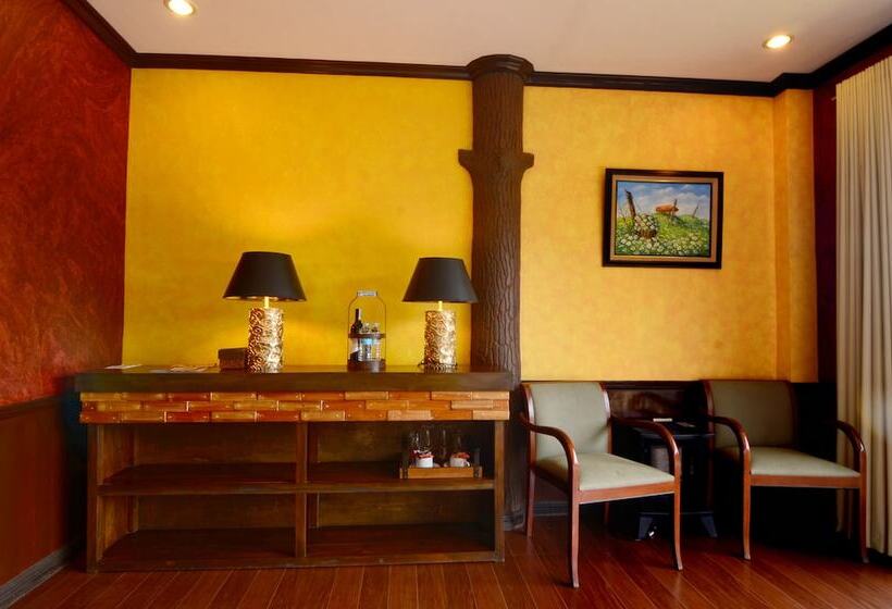 Fotos del hotel Dahilayan Forest Park Resort:  6