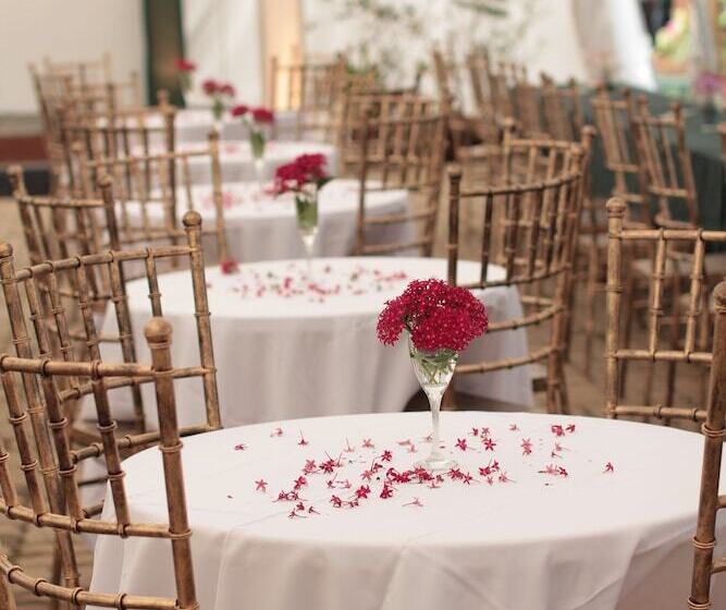 Fotos del hotel Dahilayan Forest Park Resort:  12