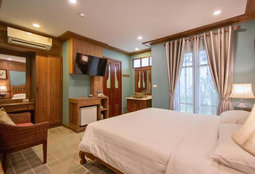 Fotos del hotel Rich Garden House:  4