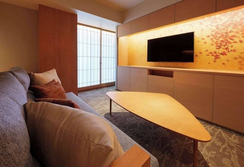 The Hotel Kyoto Palace, Bw Signature Collection