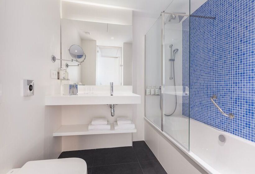 Fotos del hotel Holiday Inn  Barcelona  Sant Cugat, An Ihg:  5