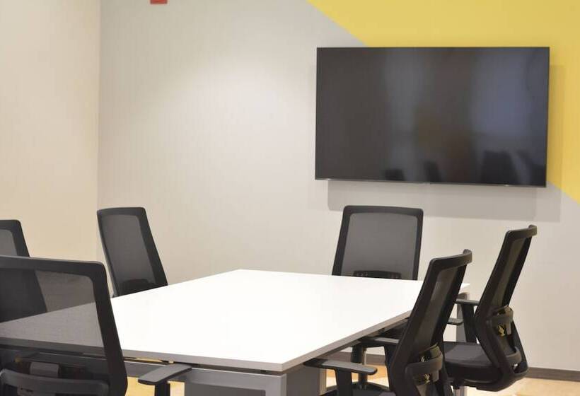 Ibis Styles Dubai Deira